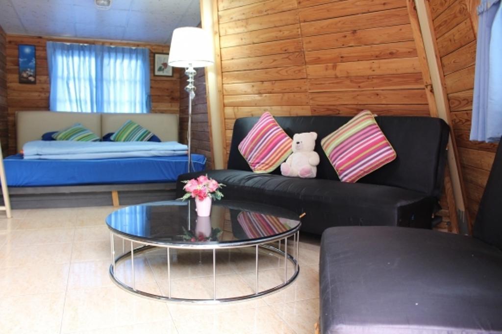 Kanghan Rak Theme Houses Пакчонг Номер фото